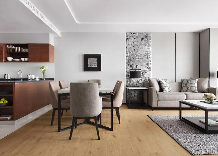 Hotel Marriott The Surawongse 5*