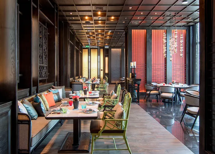 Marriott The Surawongse Hotel