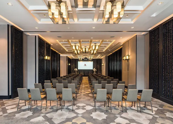 Marriott The Surawongse Hotel 5*